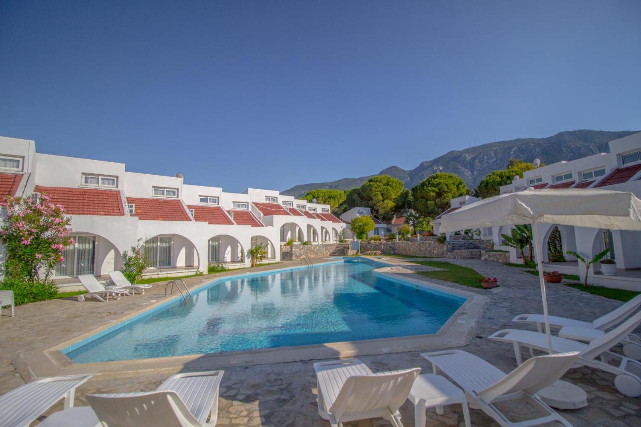 كيرينيا Club Lapethos Bungalow المظهر الخارجي الصورة
