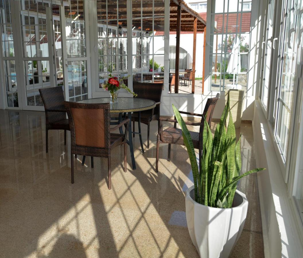 كيرينيا Club Lapethos Bungalow المظهر الخارجي الصورة